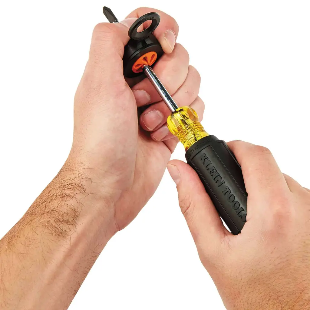 19664-3194-hand-tool-tethering-kit-step3_0_0.webp