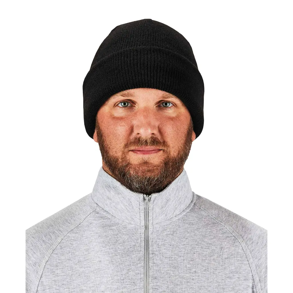 16801-6811z-ribbed-knit-beanie-hat-with-zipper-on-model-front.webp